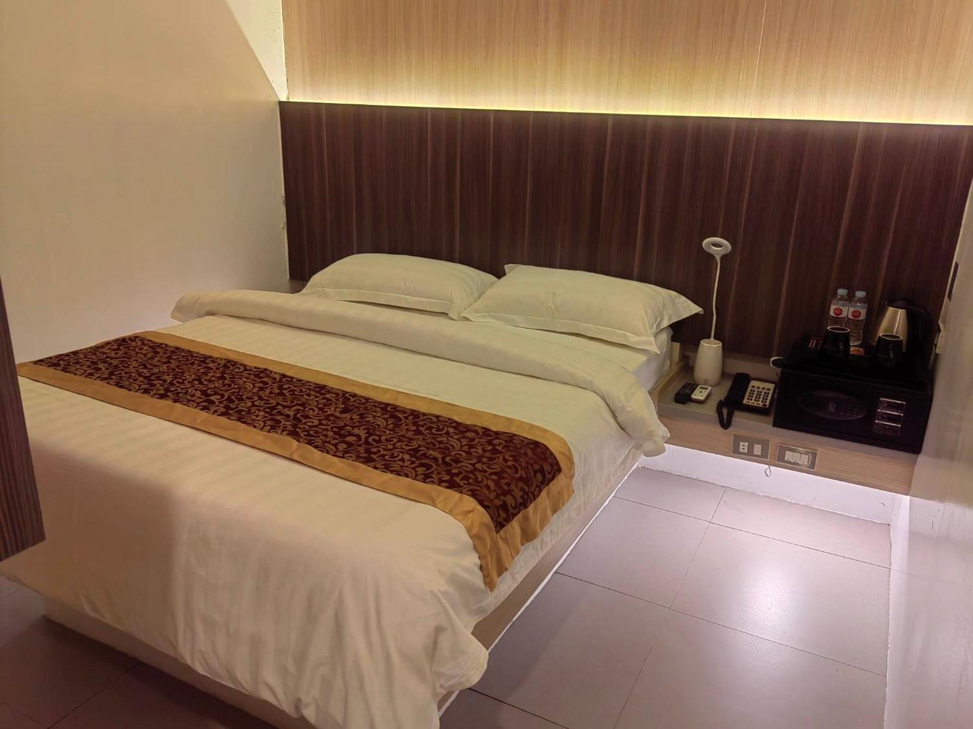 Kojo Hotel Tagum Экстерьер фото