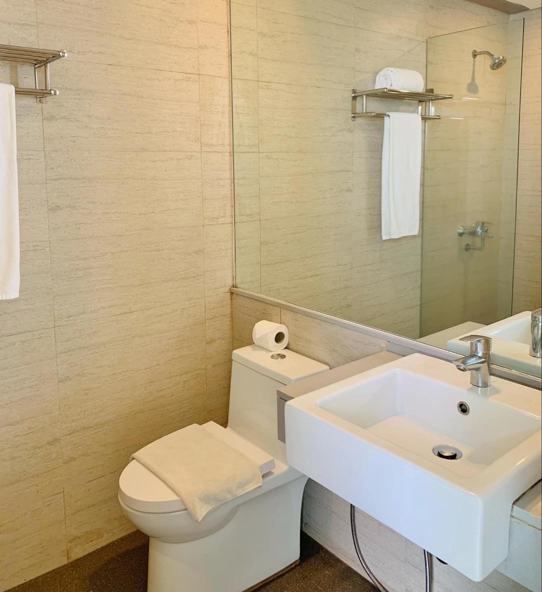Kojo Hotel Tagum Экстерьер фото